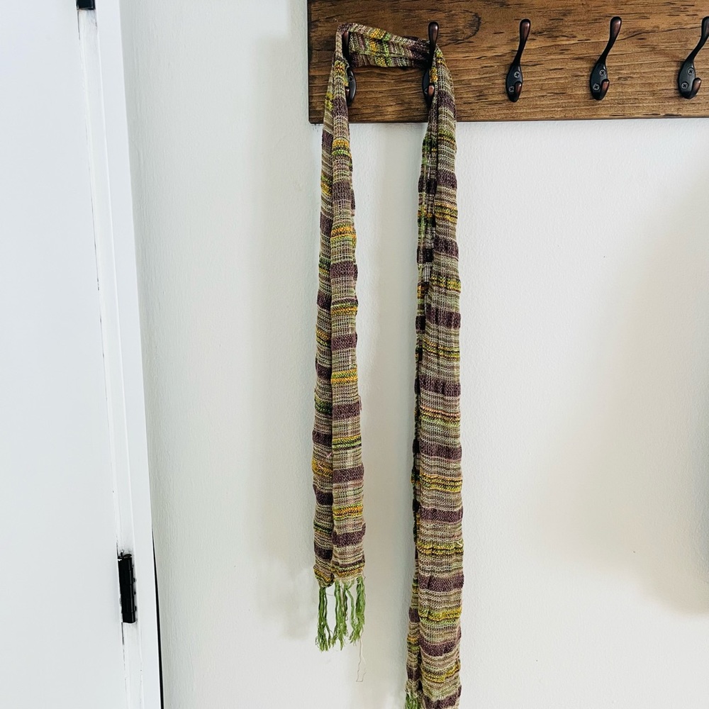 Vintage Hand-Knit Scarf